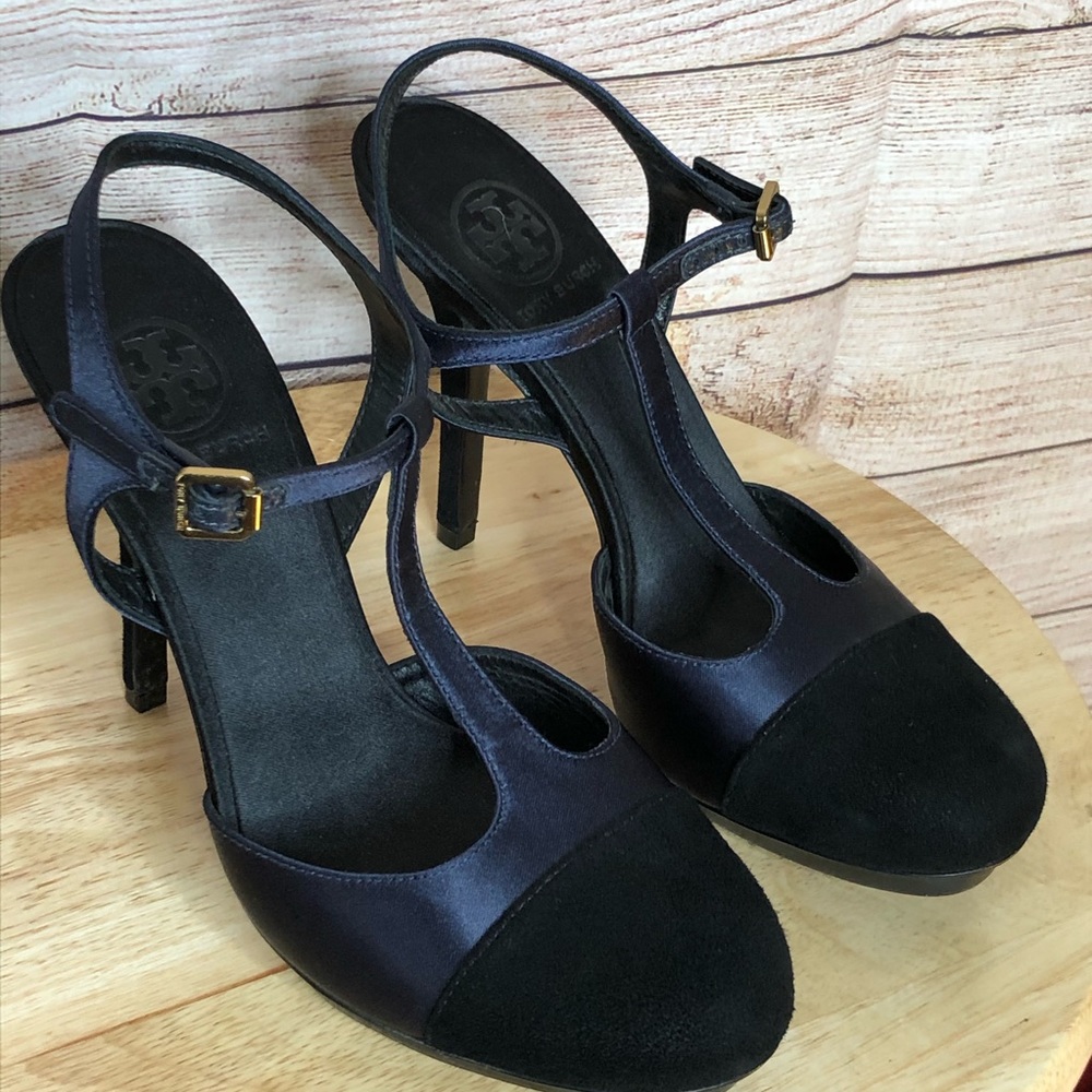 Tory Burch Beautiful‎ Mandy Round Tip T-Strap Heel